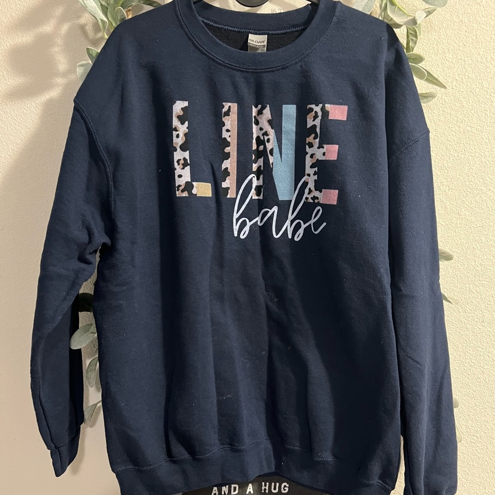 Brand new Line Wife Sweatshirt